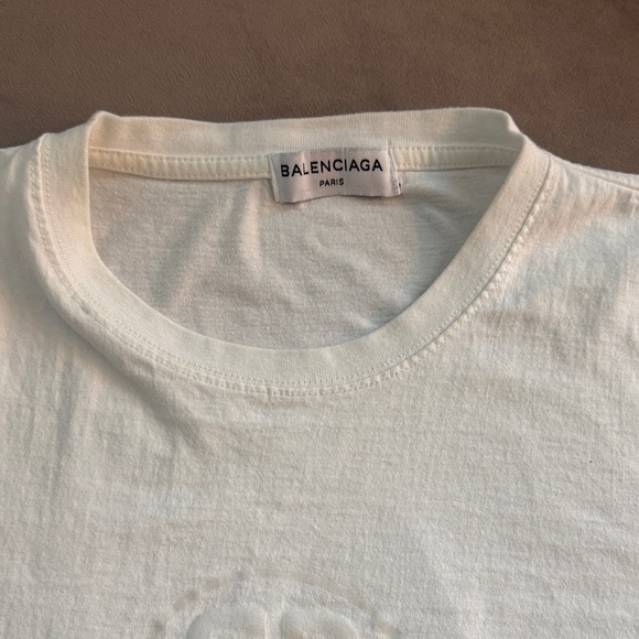 Balenciaga Cream T-Shirt - Picture 2 of 3